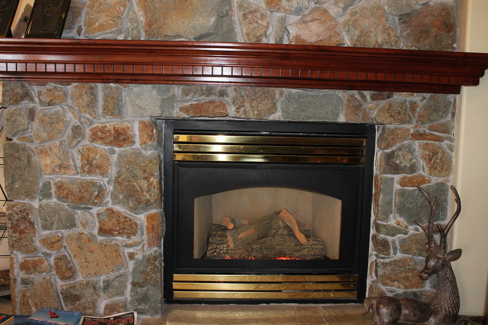 Truckee Donner Lodge Extérieur photo